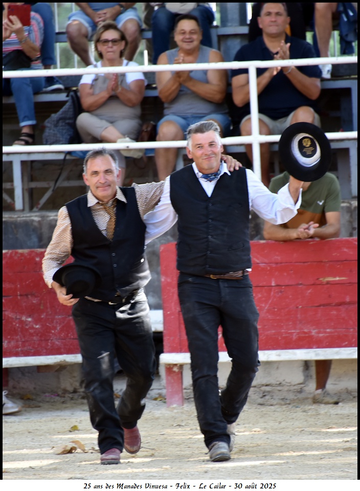 Les 25 ans des Manades Vinuesa et Félix<br><u><span style="color:#800000;">2ème Partie : l'après-midi</span></u><br><span style="color:#FFFAFA;">.</span>